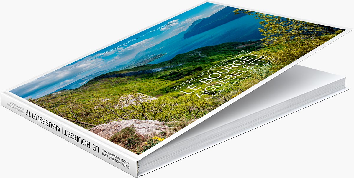 Mise en page du livre "Le Bourget Aiguebelette" du photographe Christian Molitor
