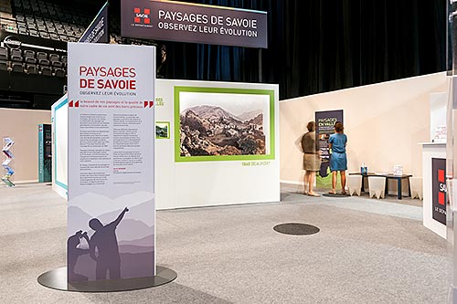 Le stand institutionnel du Conseil départemental de la Savoie
